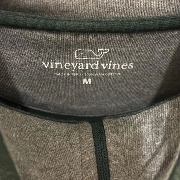 Vineyard Vines Men's Green Half-Zip Sweater - Picture 2 of 3